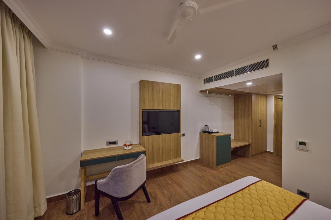 Golden Tulip Tirupati Ξενοδοχείο Εξωτερικό φωτογραφία